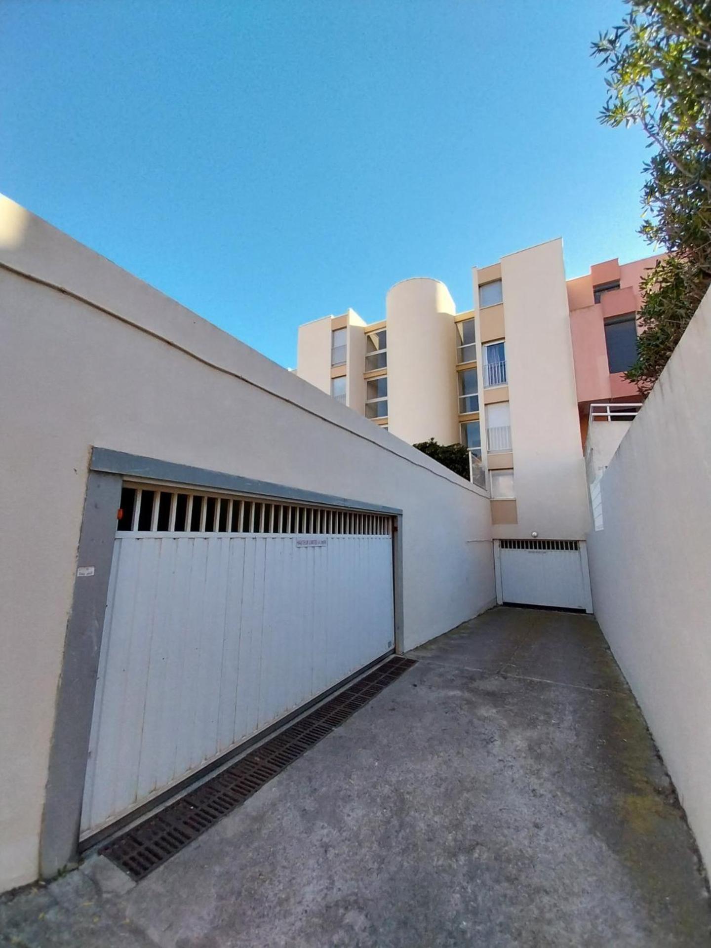 Front De Mer 2 Chambres Parking Quartier Corniche แซ็ต ภายนอก รูปภาพ