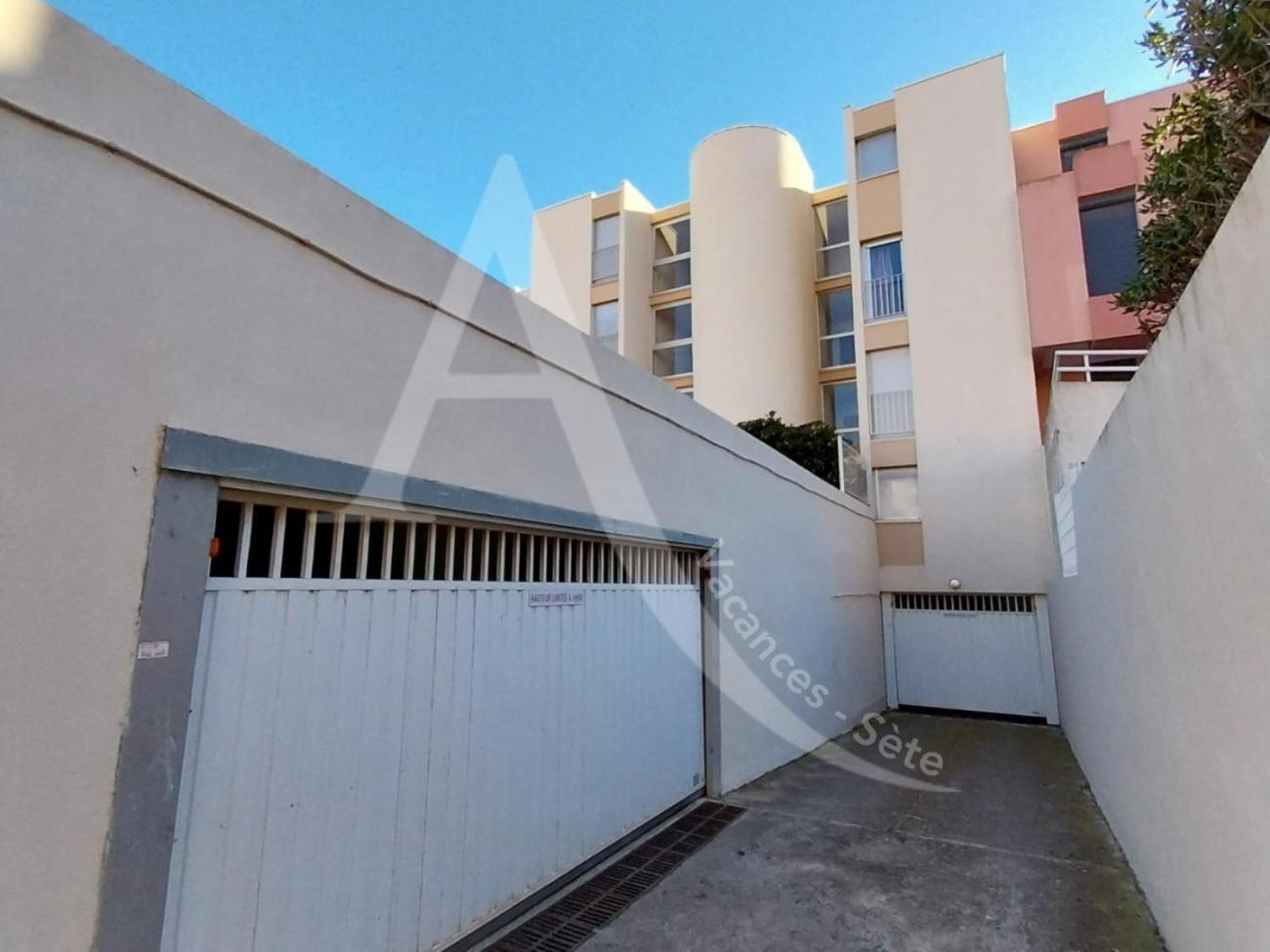 Front De Mer 2 Chambres Parking Quartier Corniche แซ็ต ภายนอก รูปภาพ